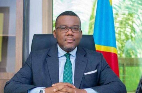 RDC – NORD UBANGI : MALO MOBUTU PETIT FILS DU FEU PRÉSIDENT MOBUTU ÉLU GOUVERNEUR